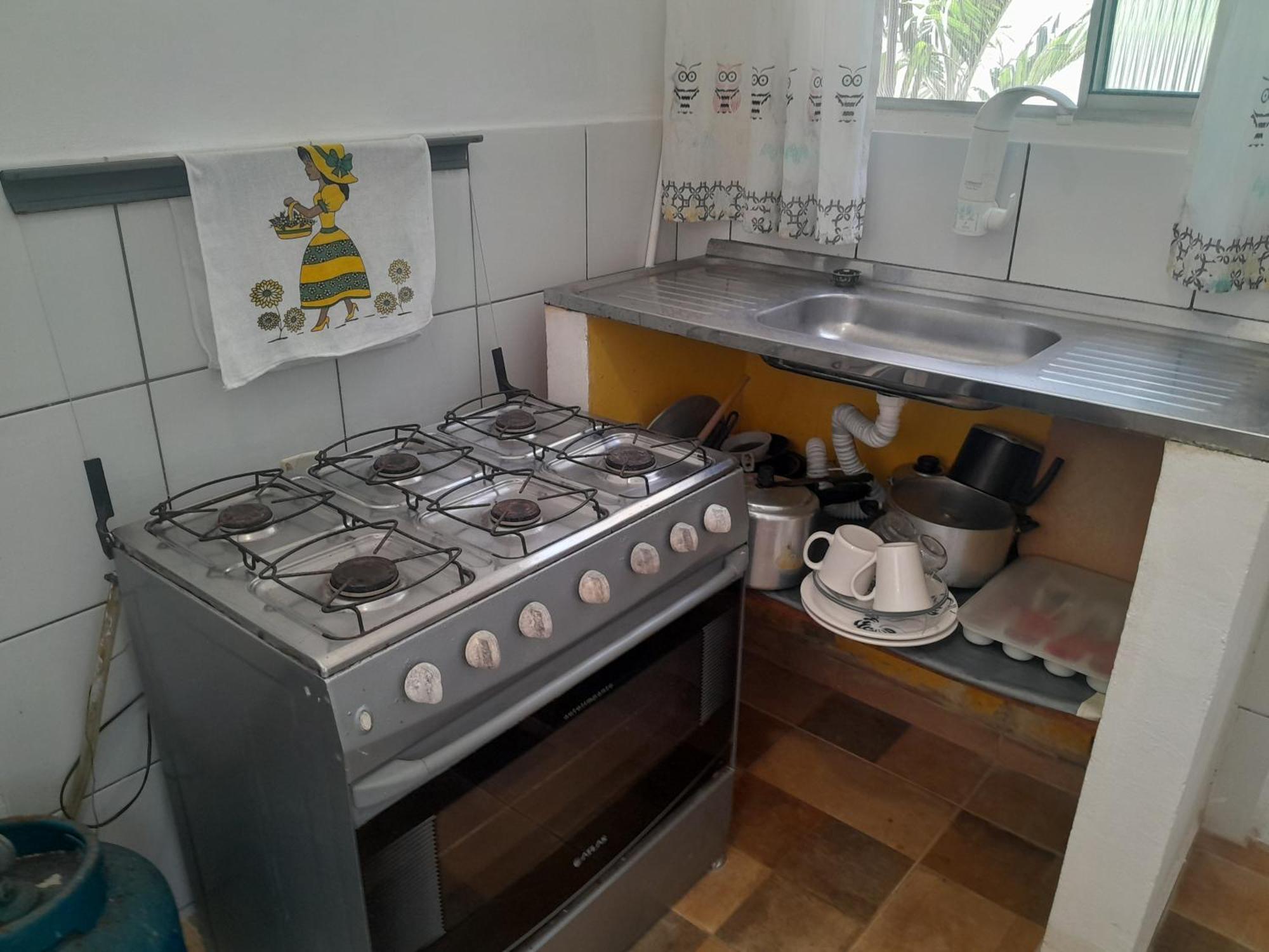 Paul'S Kitchenettes Da Praia & Nemo Dive, Centro De Mergulho 산타 크루스 카브랄리아 객실 사진